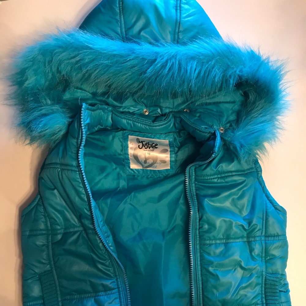 Justice Vest